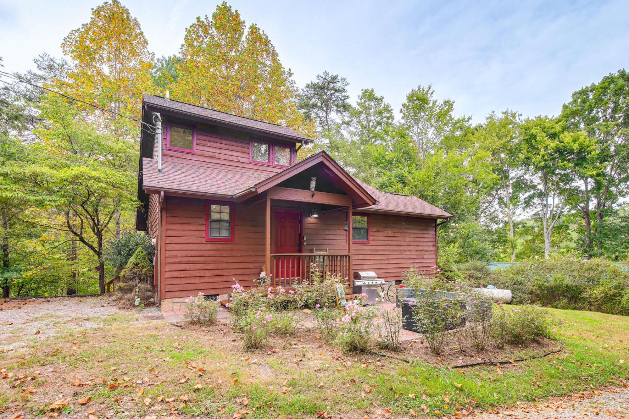 Pet-Friendly Sevierville Rental With Private Hot Tub Экстерьер фото